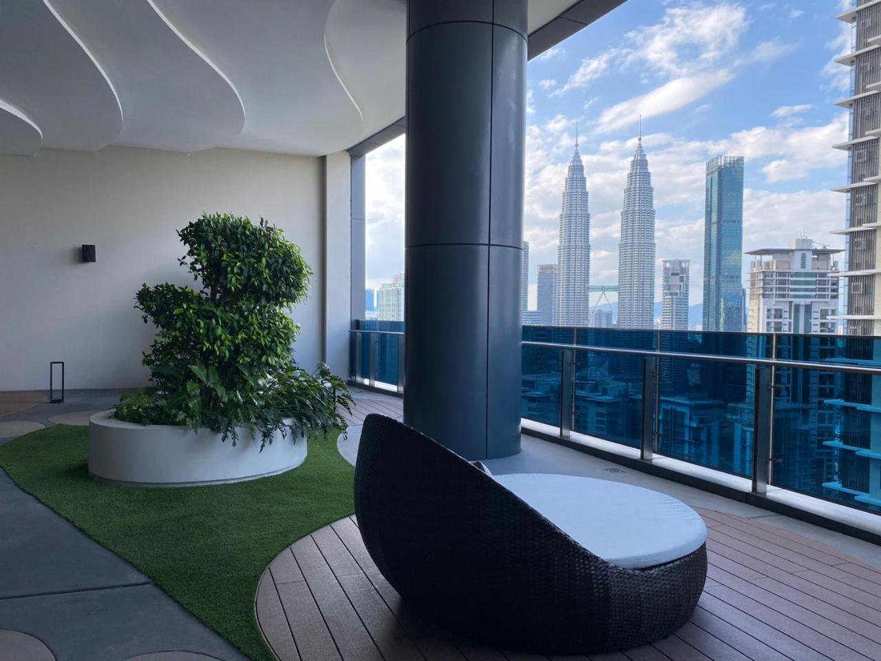 Eaton Residences Klcc By Perkasa Ikon Куала-Лумпур Экстерьер фото